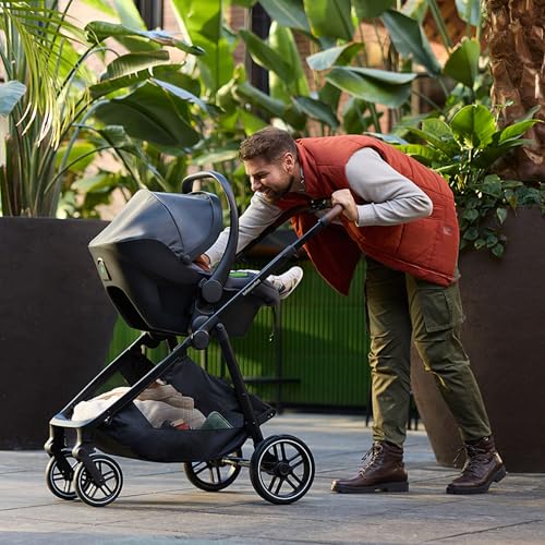 Bebeconfort Luvia Trio Carrito 3 en 1, con Cochecito, Silla de Coche y Capazo, con Cierre Inteligente, Manillar Ajustable, Absorción de Impactos, Mineral Graphite
