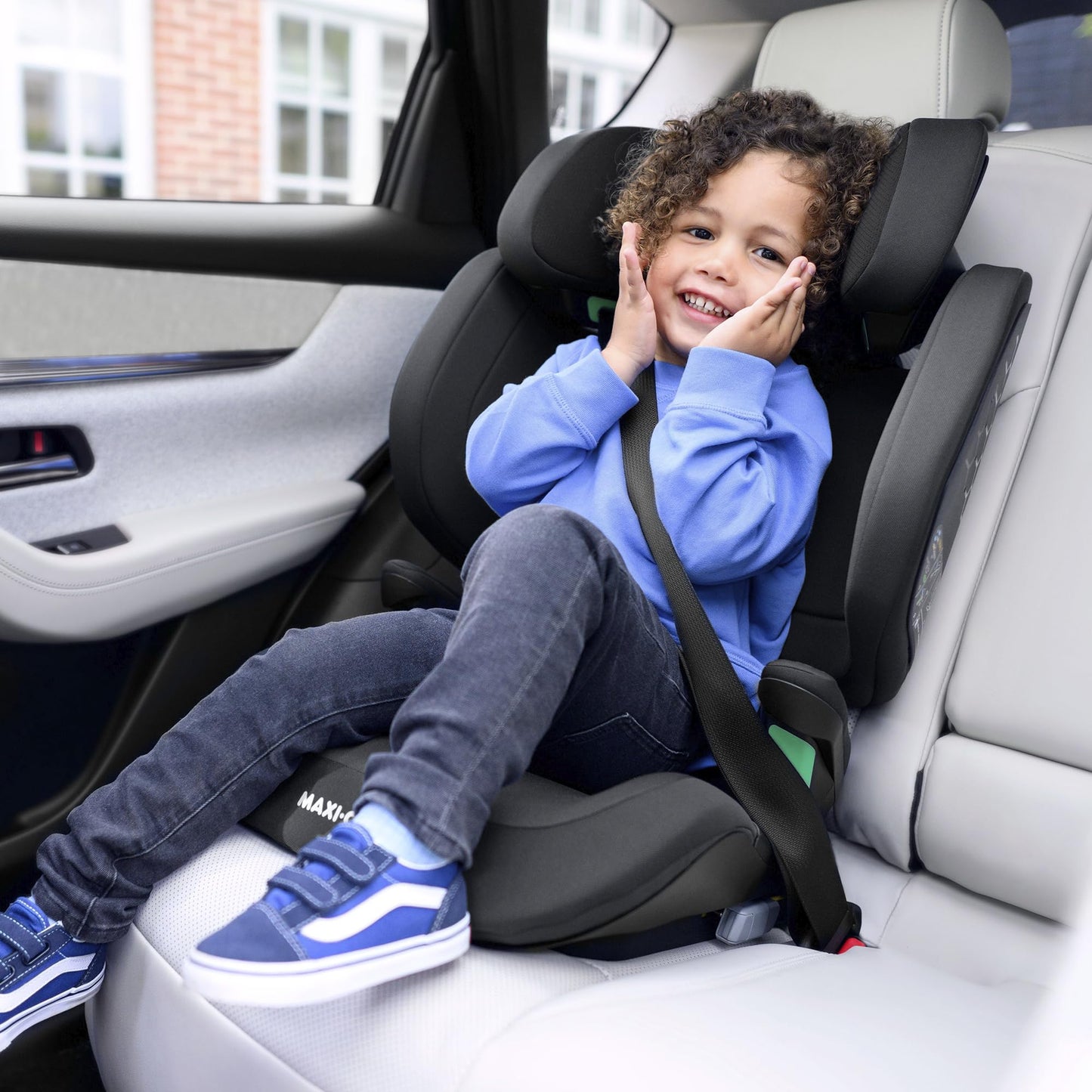 Maxi-Cosi RodiFix M i-Size Silla de Coche ISOFIX con Respaldo Alto, con Protección G-CELL, de 3.5 a 12 Años (100-150 cm), Basic Black